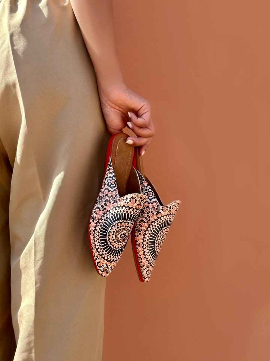 babouche belgha, medina marrakech marocaine homme, fait main cuir de luxe personnalisée, artisanat zellige amazigh berbère contemporain, collection atlas, semelle rouge
